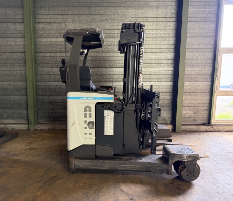 UniCarriers Vierwegestapler gebraucht kaufen 